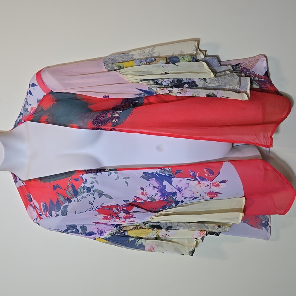 Floreat‎ Georgette Floral Kimono One Size Festival Vacation Boho Chic Sheer
